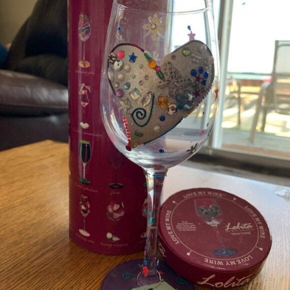 NWOT - LOLITA Wine Glass - Picture 2 of 3